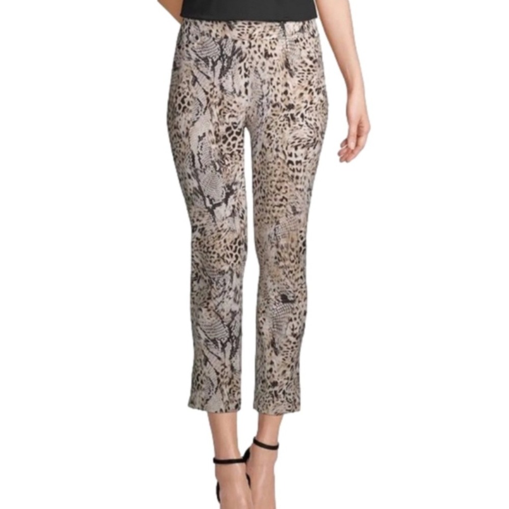 CHICO'S Size 2 US 12 Animal Print So Slimming Bridget Cropped Pants Quirky Fun